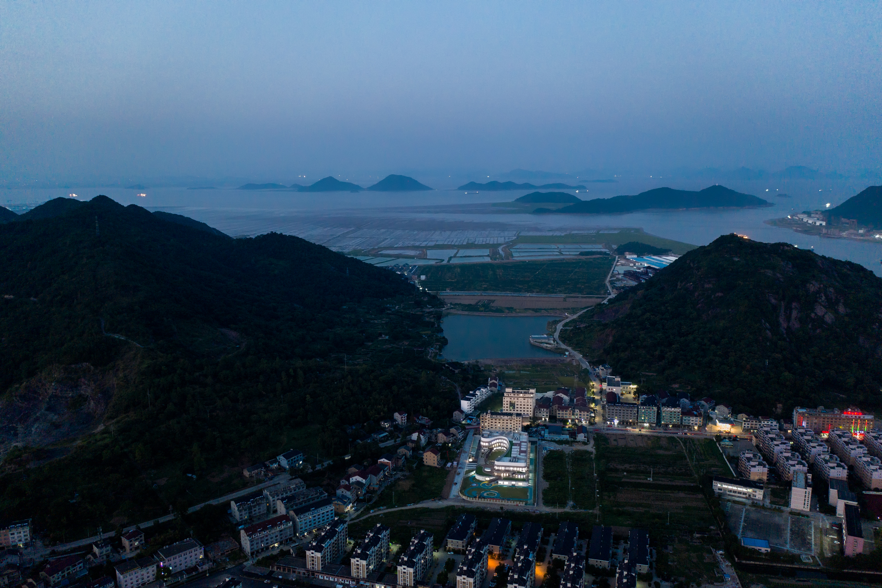 幼儿园夜景